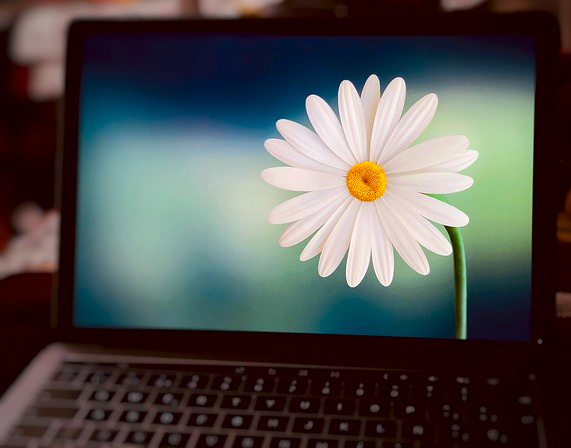 laptop ekrani aydinlik gosteriyor Laptop Ekranı Karanlık Gösteriyor Nasıl Aydınlatılır (DIM Sorunu Çözümü)